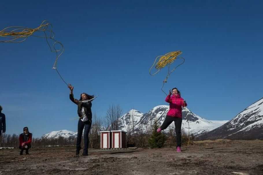 Die 5 Besten Outdoor-Locations fürs Teambuilding: Mit Angela Merkel & Olympiasiegern in Alpen & Arktis 
{Leser-Reise-Tipp}